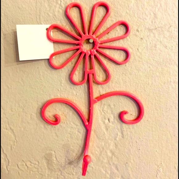Wall FLOWER 🌸 Hook Room Decor NEW - Picture 1 of 1